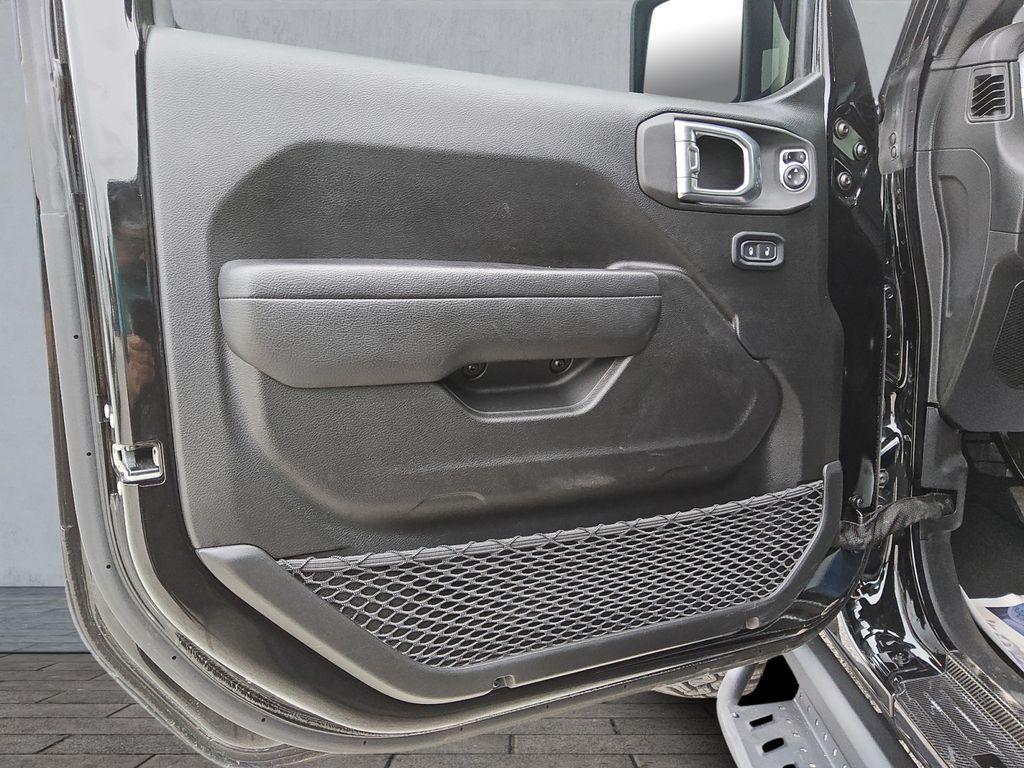 used 2025 Jeep Wrangler car, priced at $39,994