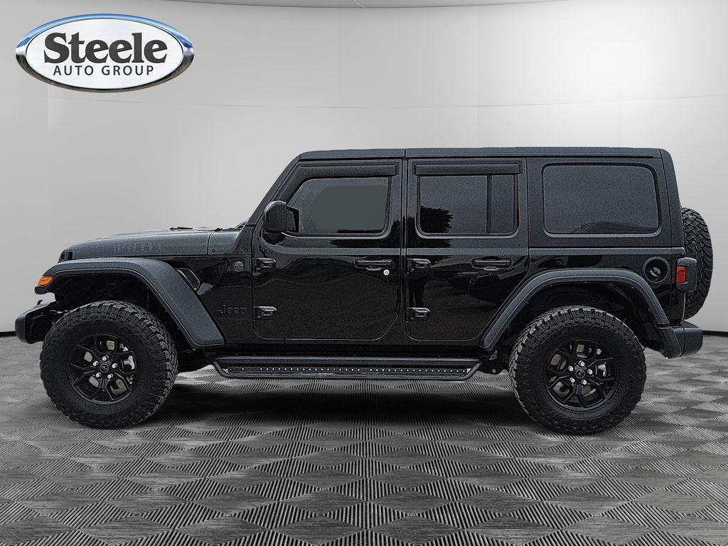 used 2025 Jeep Wrangler car, priced at $39,994