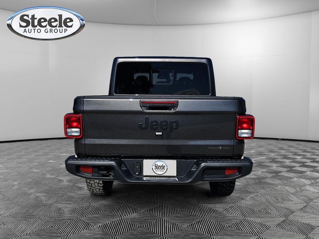 new 2026 Jeep Gladiator car, priced at $49,003