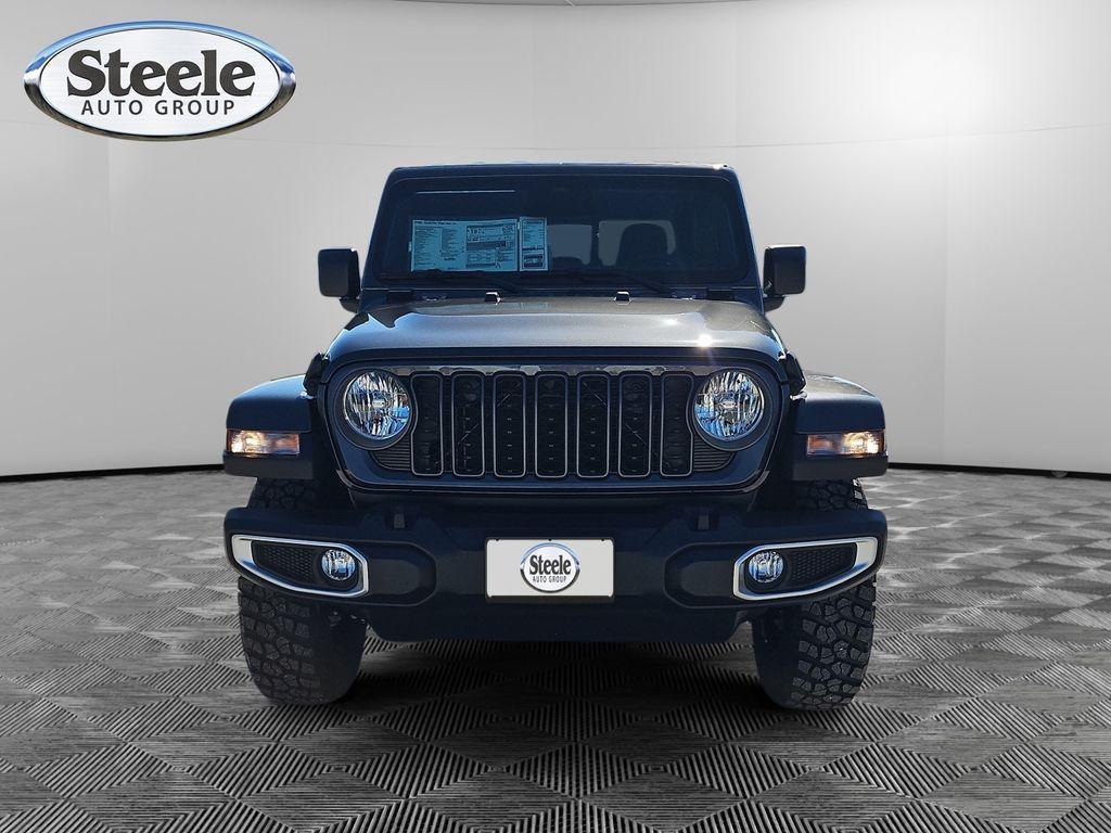 new 2026 Jeep Gladiator car, priced at $49,003