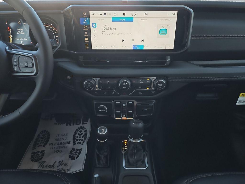 new 2026 Jeep Gladiator car, priced at $49,003