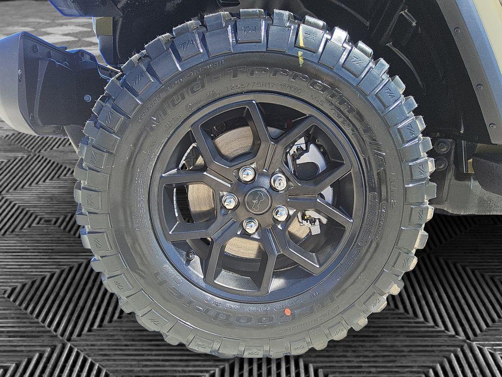 new 2026 Jeep Gladiator car, priced at $48,002