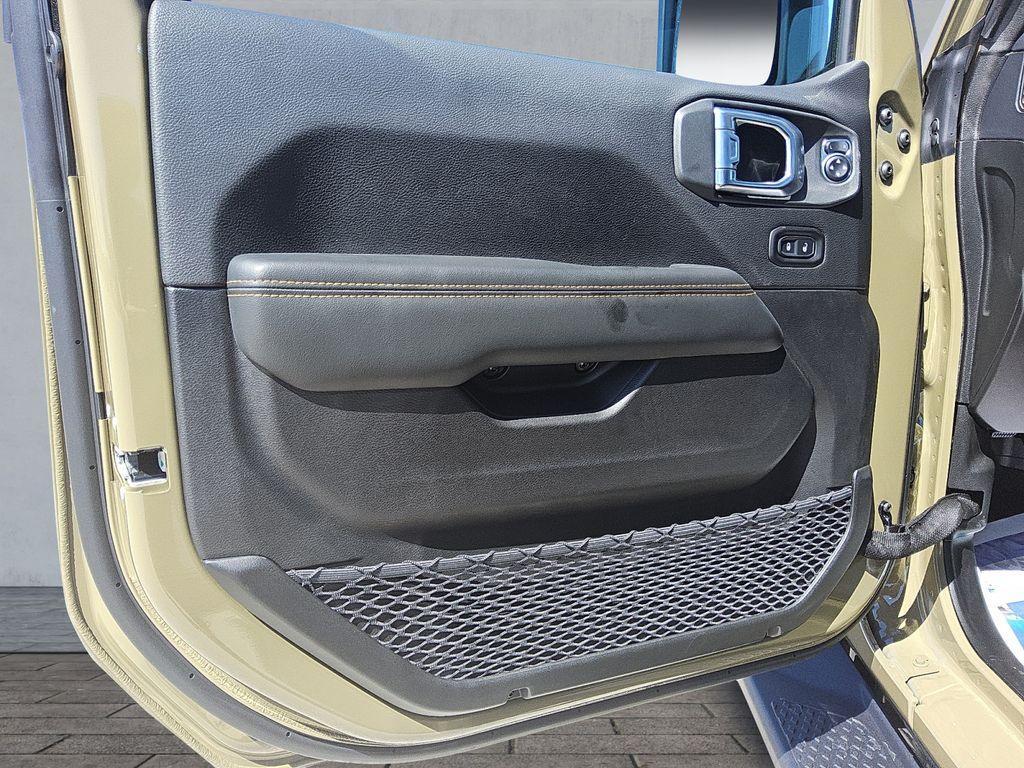 new 2026 Jeep Gladiator car, priced at $48,002