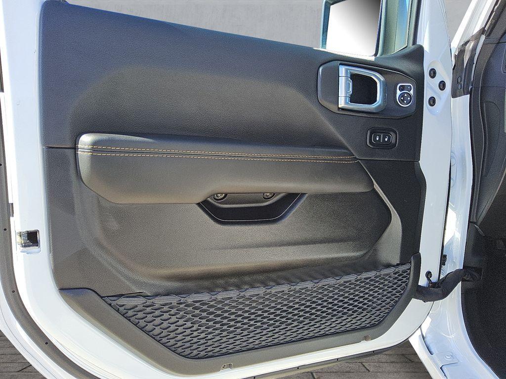 new 2026 Jeep Wrangler car, priced at $54,882