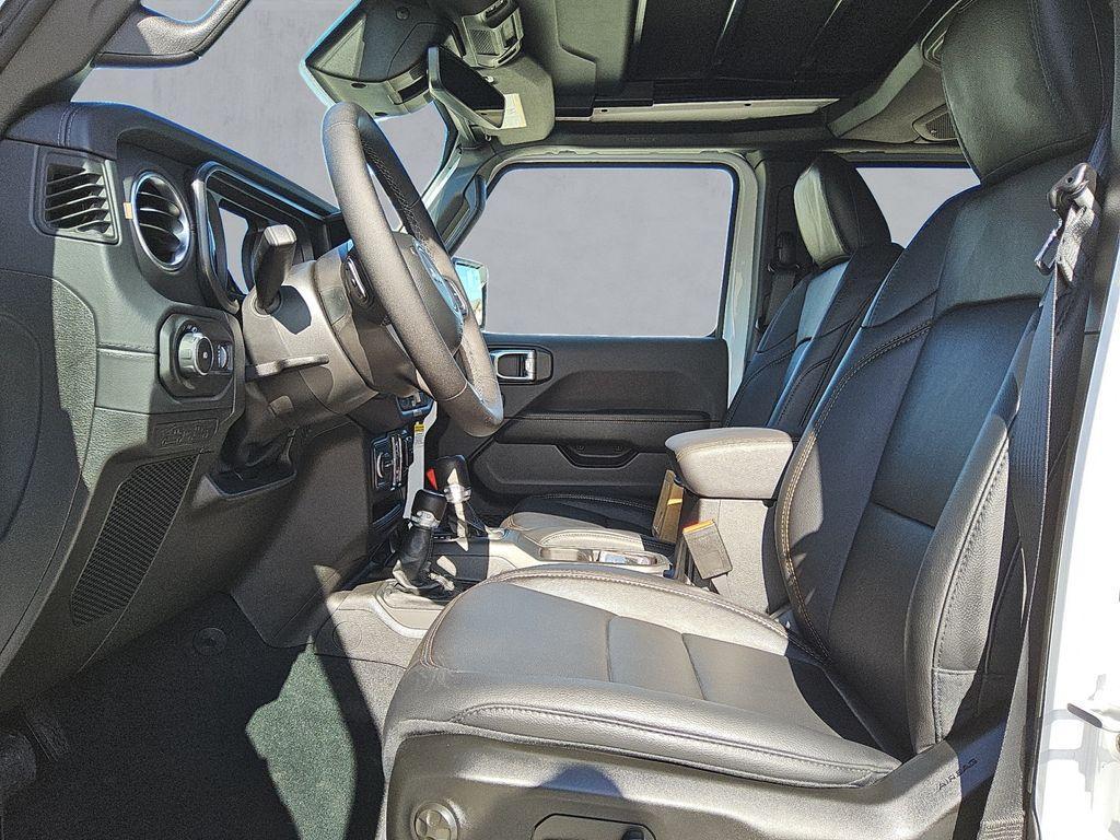 new 2026 Jeep Wrangler car, priced at $54,882