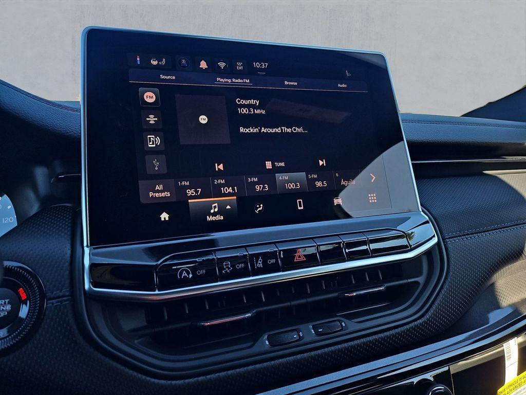 new 2026 Jeep Compass car, priced at $26,990