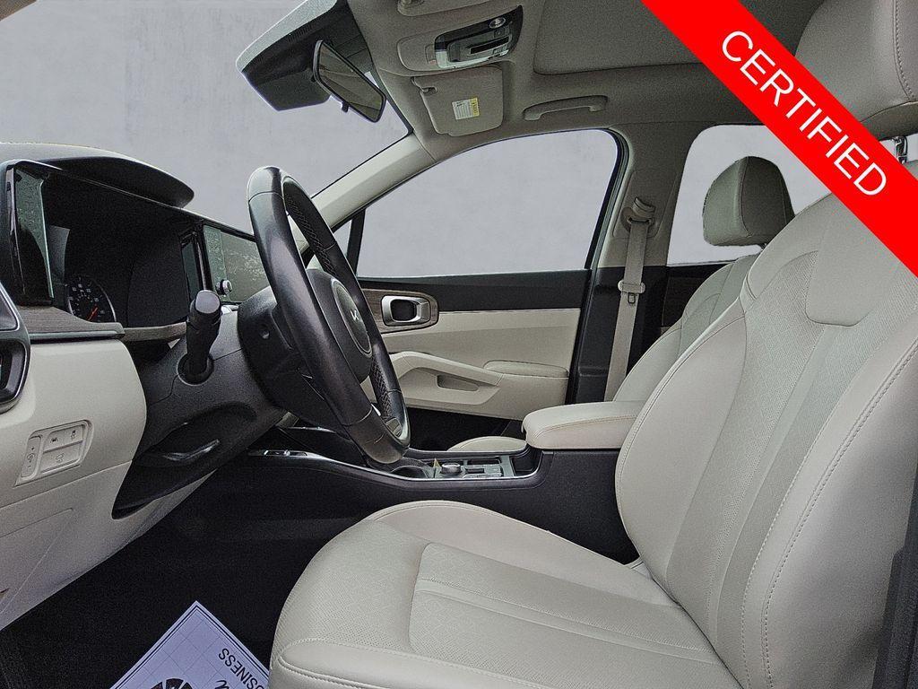 used 2022 Kia Sorento car, priced at $26,489