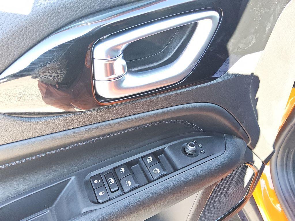 new 2026 Jeep Compass car, priced at $28,041