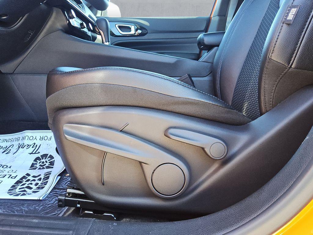 new 2026 Jeep Compass car, priced at $28,041