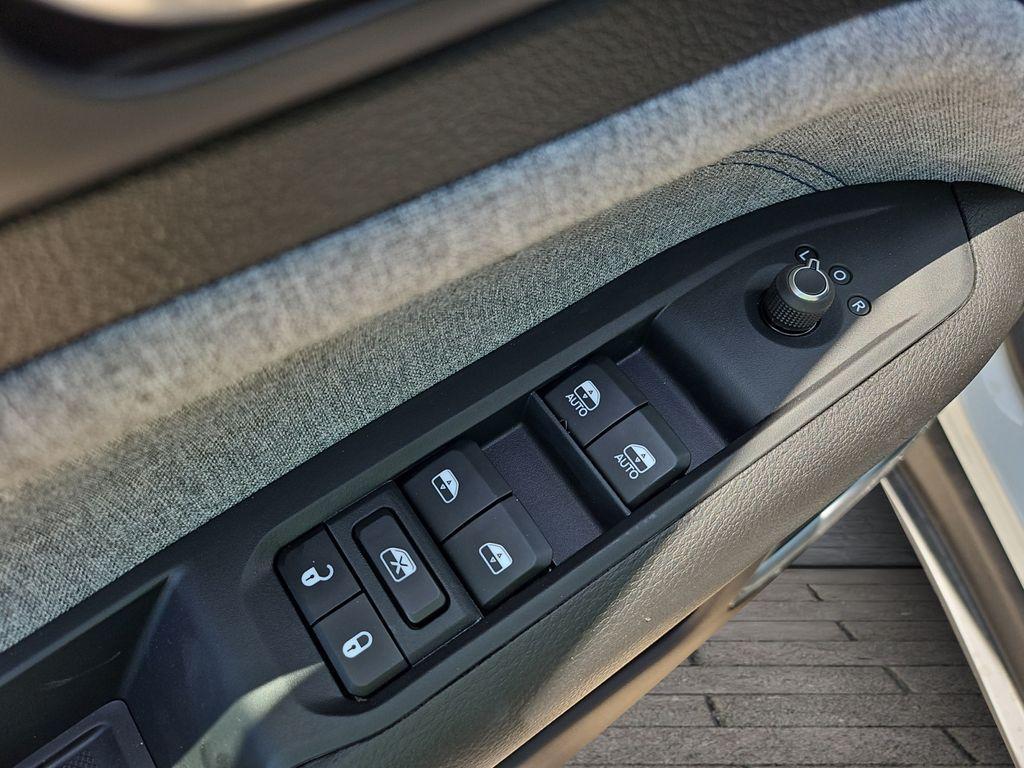 new 2025 Jeep Compass car, priced at $25,198