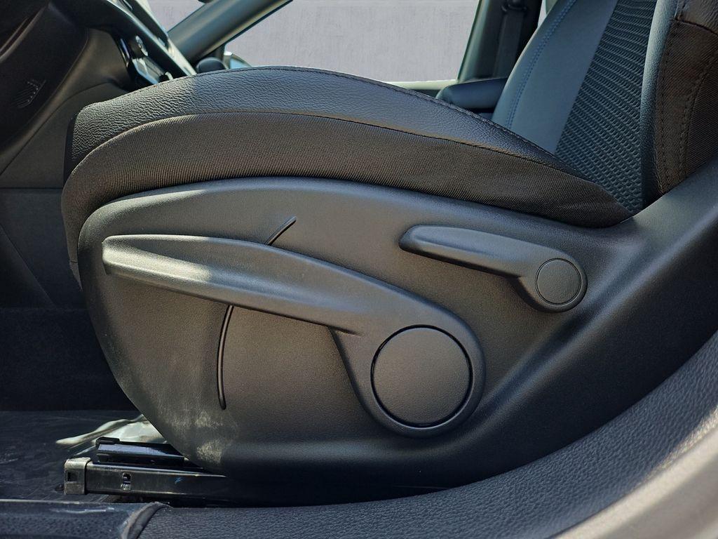 new 2025 Jeep Compass car, priced at $25,198