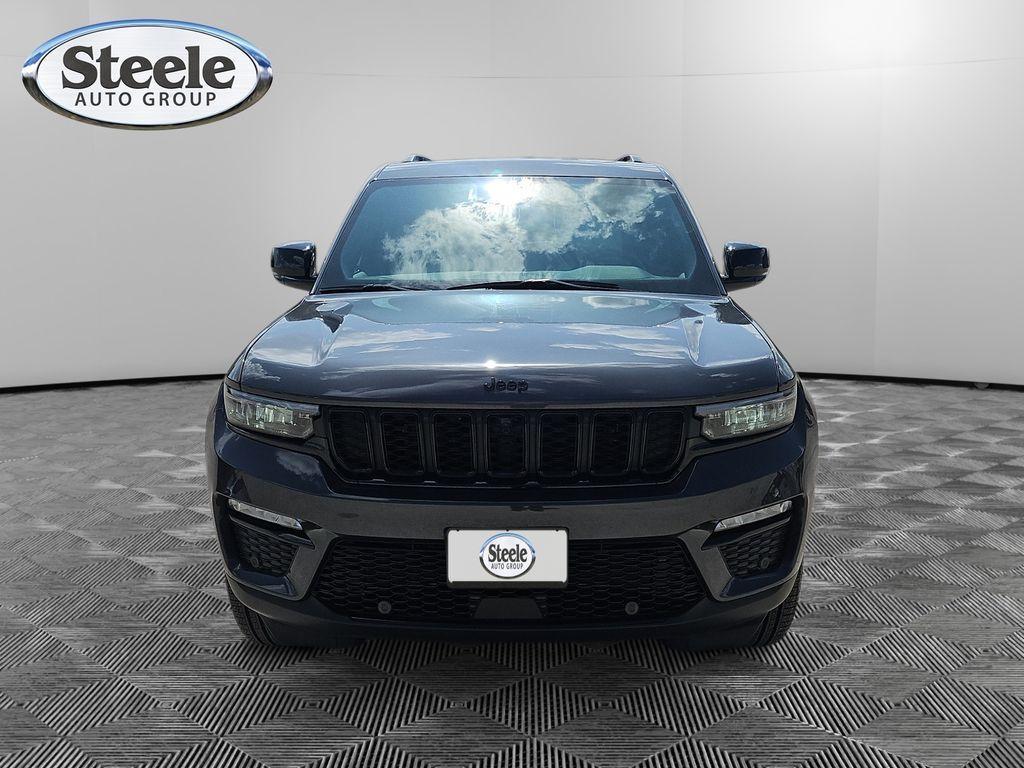 new 2025 Jeep Grand Cherokee car, priced at $42,495