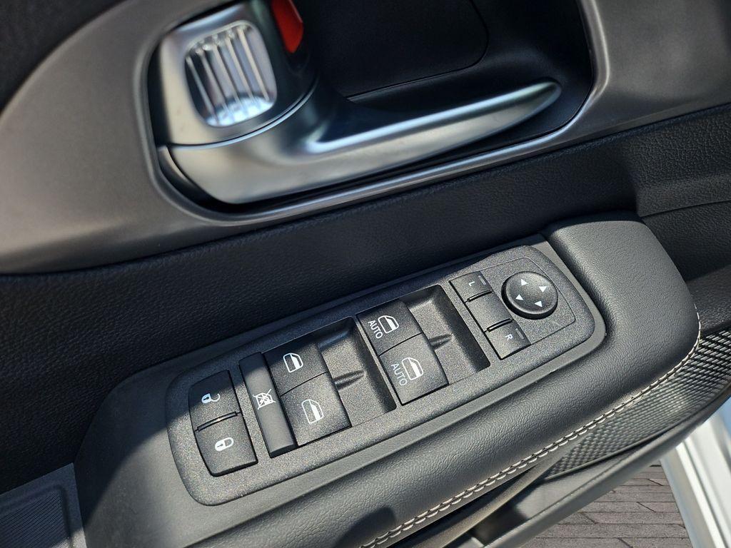 new 2025 Chrysler Voyager car, priced at $39,805