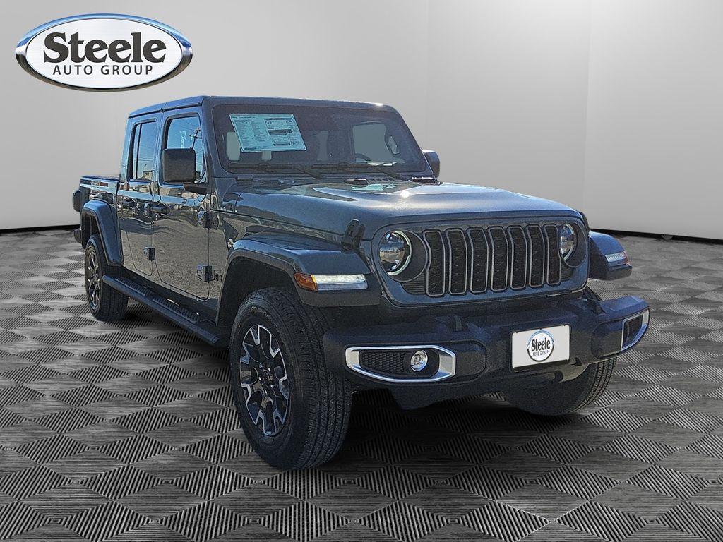 new 2026 Jeep Gladiator car, priced at $55,969