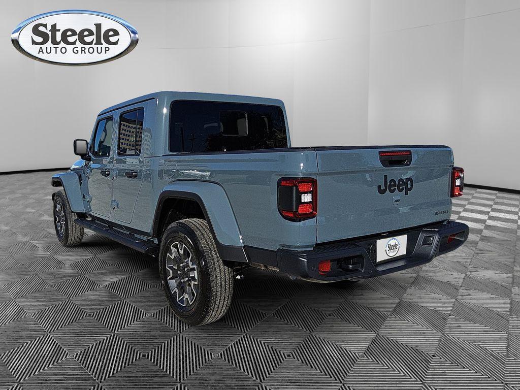 new 2026 Jeep Gladiator car, priced at $55,969
