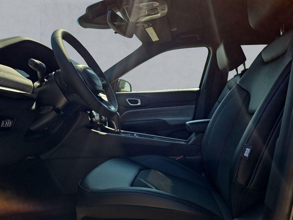 new 2025 Jeep Compass car, priced at $24,916