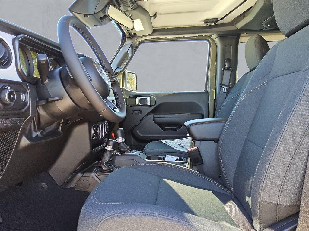 new 2026 Jeep Wrangler car, priced at $41,696