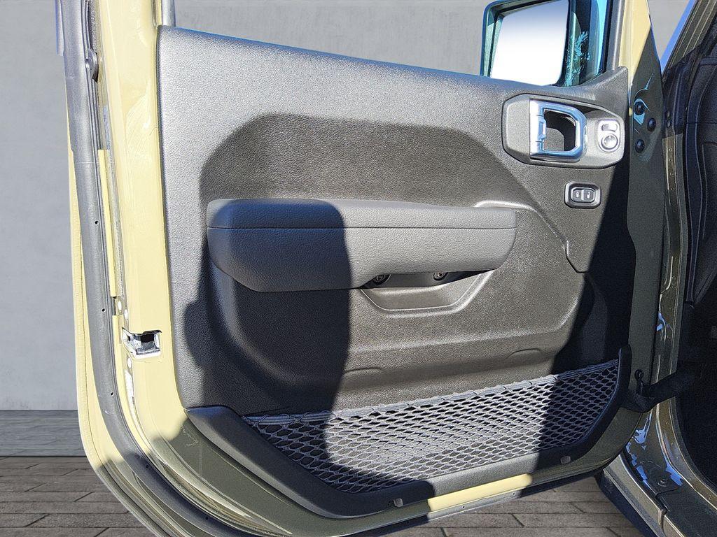 new 2026 Jeep Wrangler car, priced at $41,696