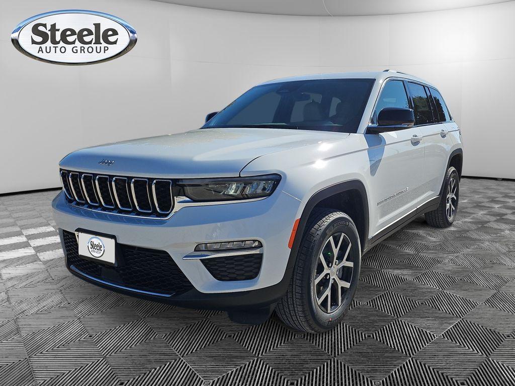 new 2025 Jeep Grand Cherokee car, priced at $40,656