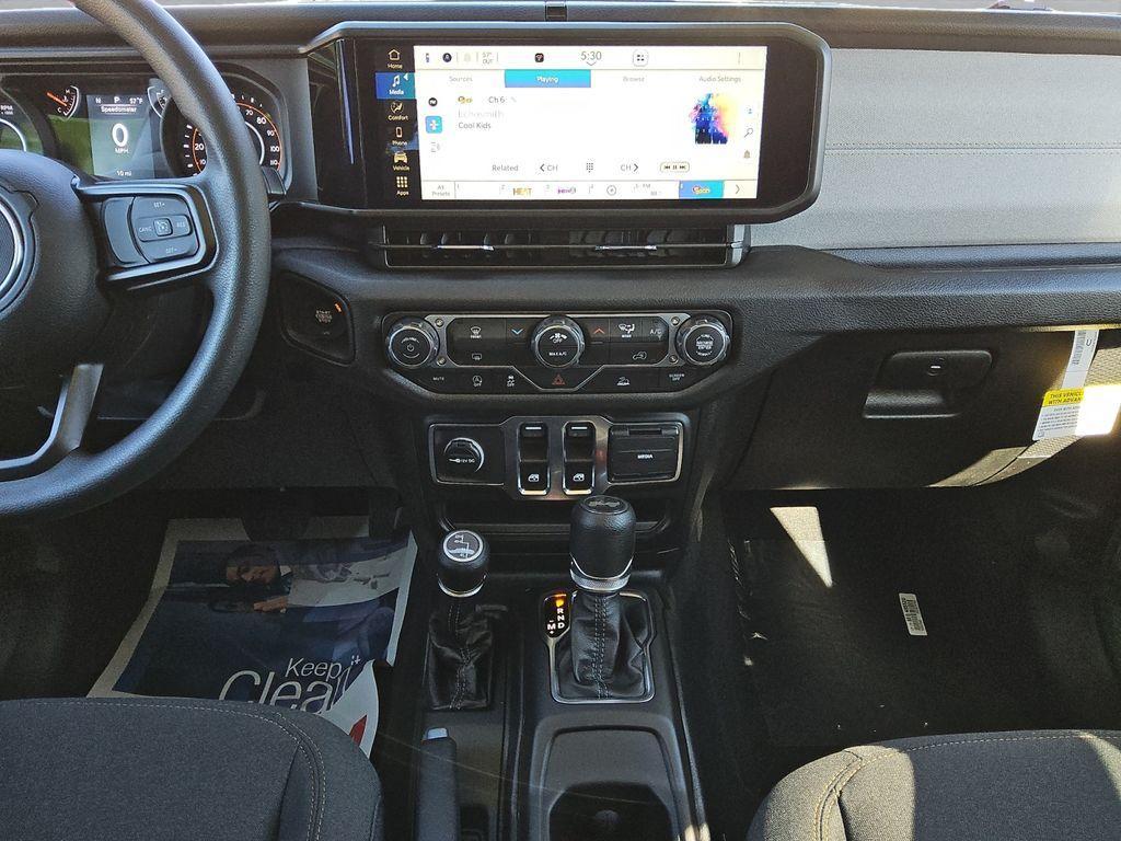 new 2026 Jeep Wrangler car, priced at $44,346