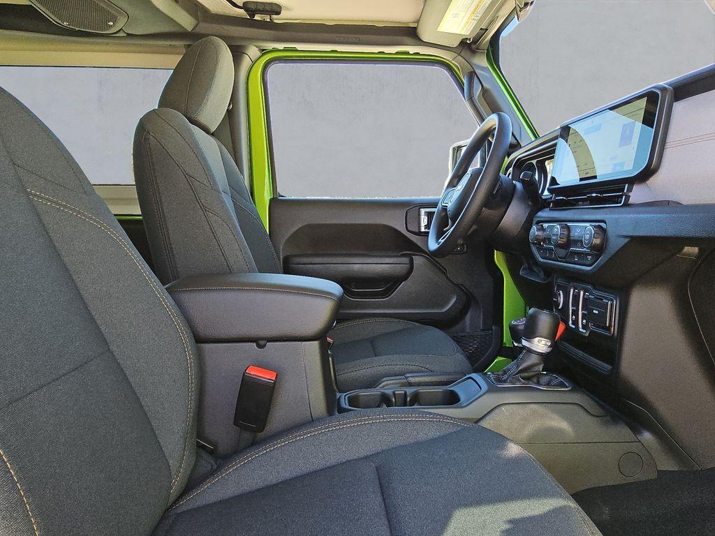 new 2026 Jeep Wrangler car, priced at $44,346