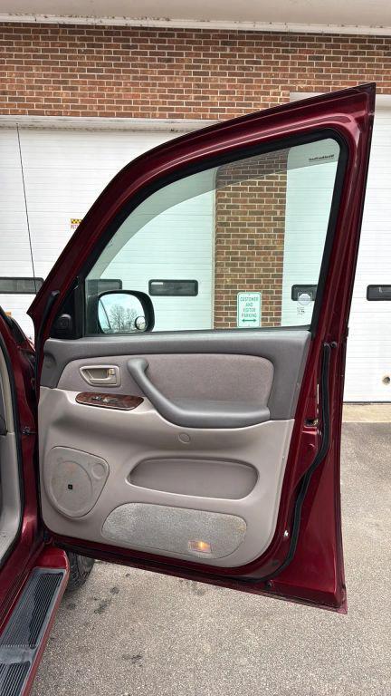 used 2004 Toyota Tundra car, priced at $12,995