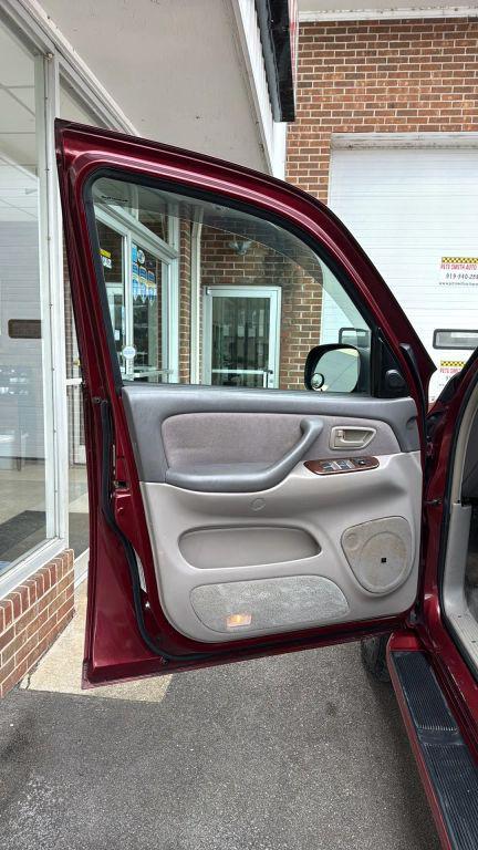 used 2004 Toyota Tundra car, priced at $12,995
