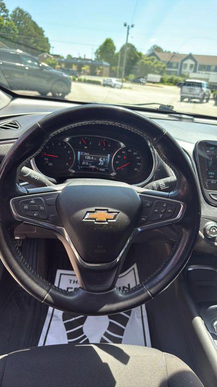 used 2018 Chevrolet Malibu car, priced at $13,995