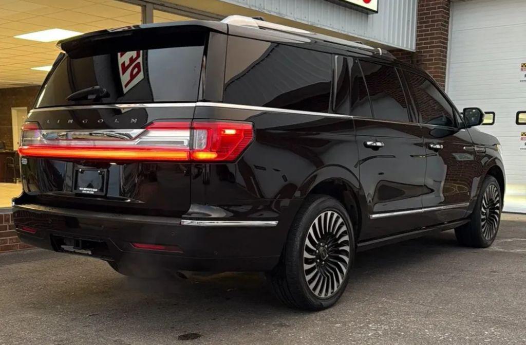 used 2019 Lincoln Navigator L car, priced at $36,995