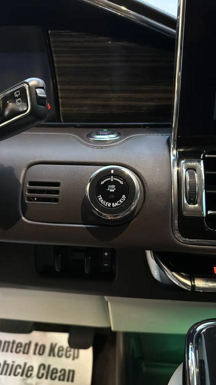 used 2019 Lincoln Navigator L car, priced at $36,995