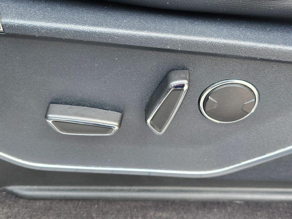 used 2021 Ford F-150 car, priced at $36,595