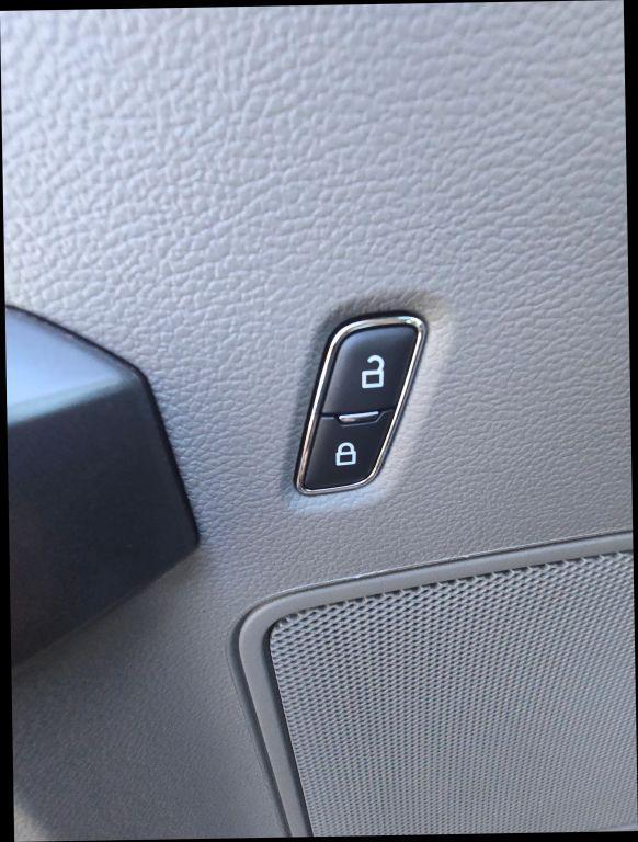 used 2022 Ford F-250 car, priced at $52,995