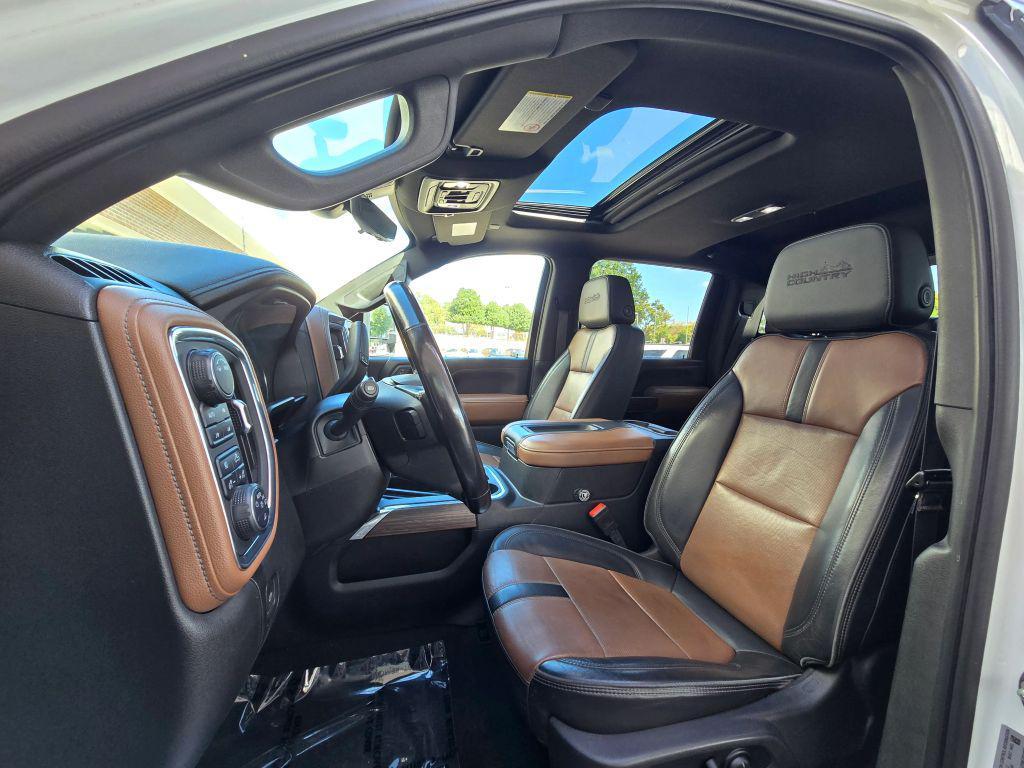 used 2021 Chevrolet Silverado 2500 car, priced at $44,995