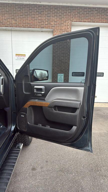 used 2017 Chevrolet Silverado 1500 car, priced at $28,995