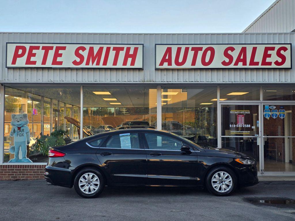 used 2019 Ford Fusion car, priced at $13,495