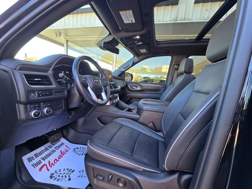 used 2023 GMC Yukon XL car, priced at $51,995