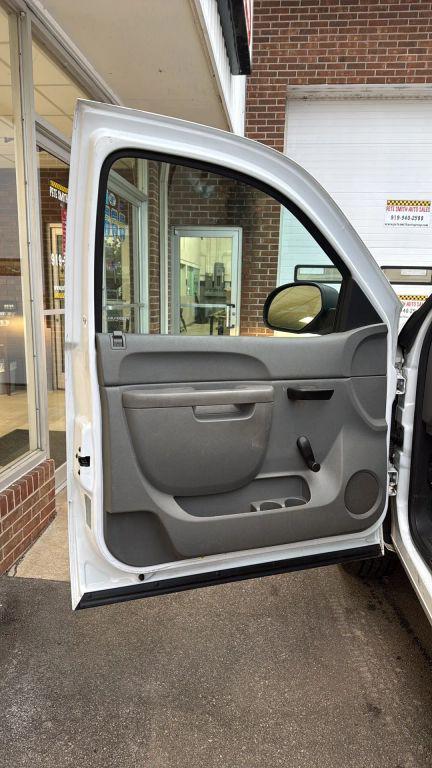 used 2013 Chevrolet Silverado 1500 car, priced at $12,995