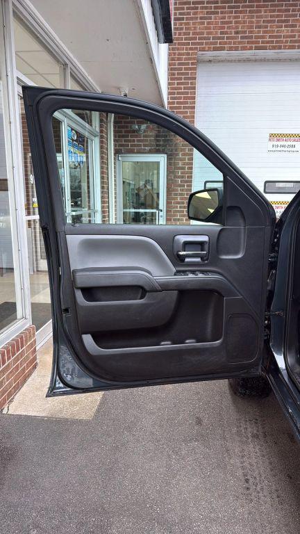 used 2018 Chevrolet Silverado 1500 car, priced at $19,995