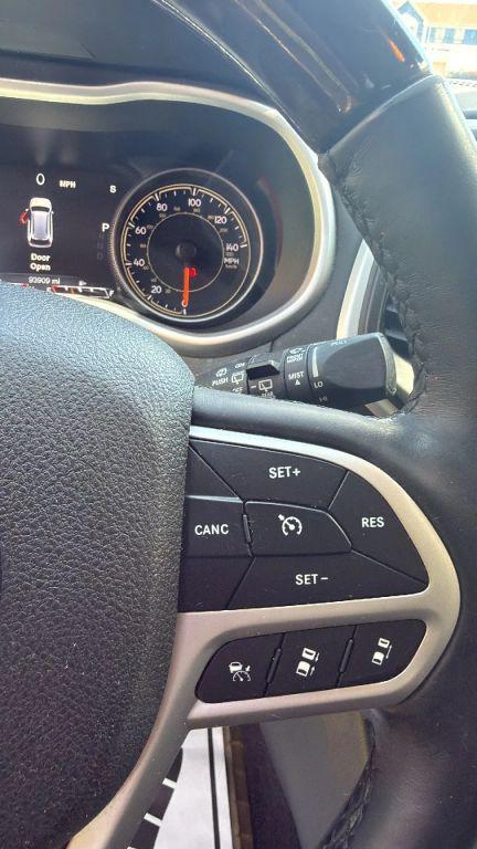 used 2017 Jeep Cherokee car, priced at $16,495