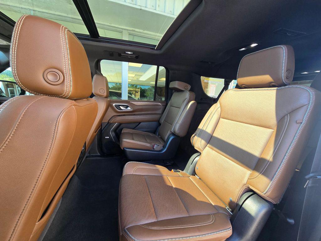 used 2021 Chevrolet Suburban car, priced at $43,995