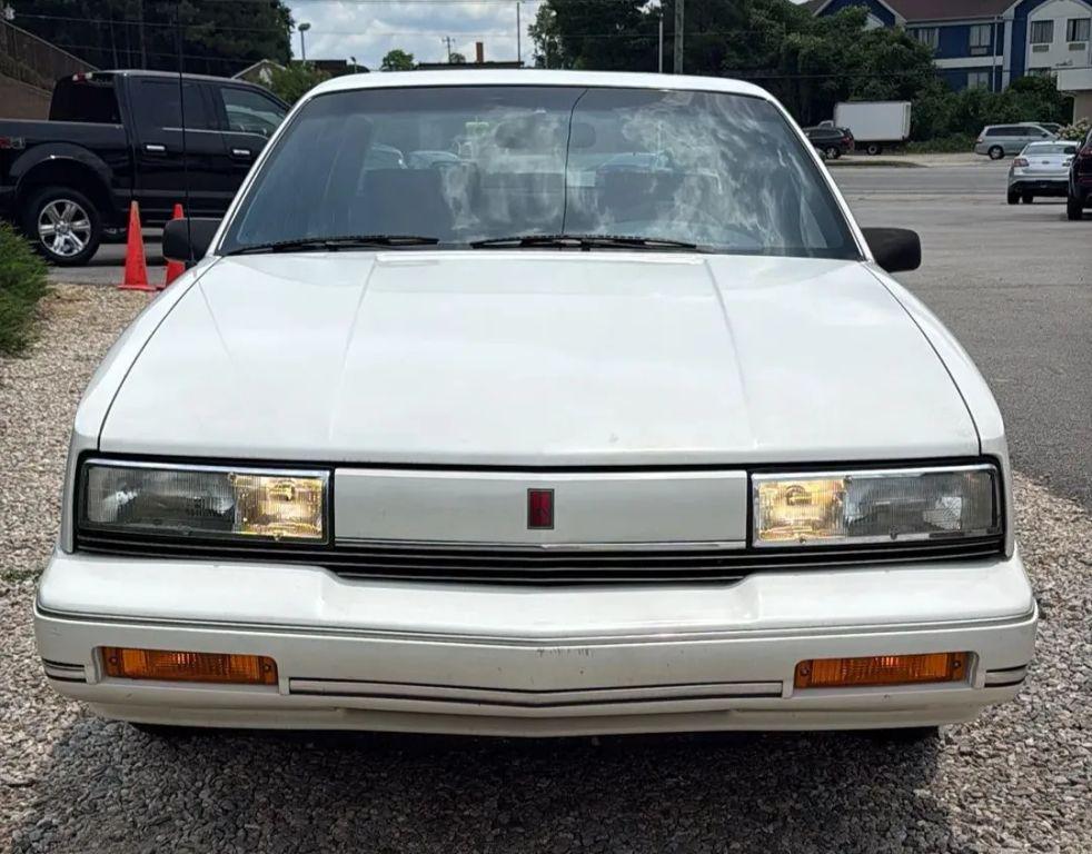used 1991 Oldsmobile Cutlass Calais car, priced at $3,995