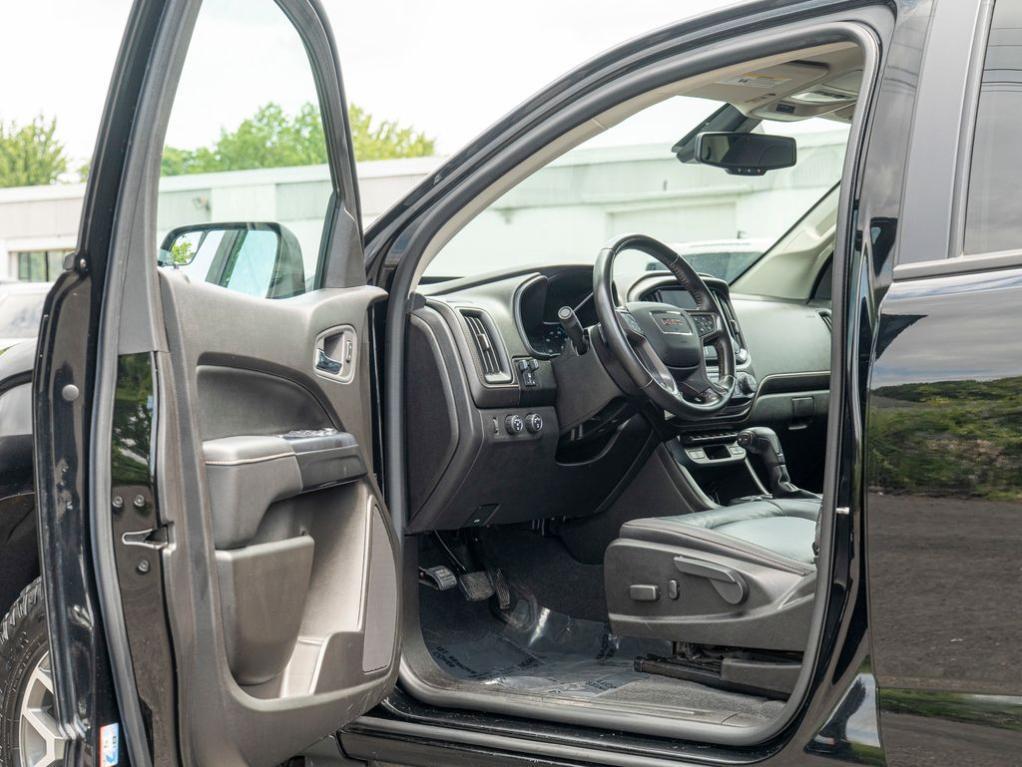 2021 Onyx Black GMC Canyon