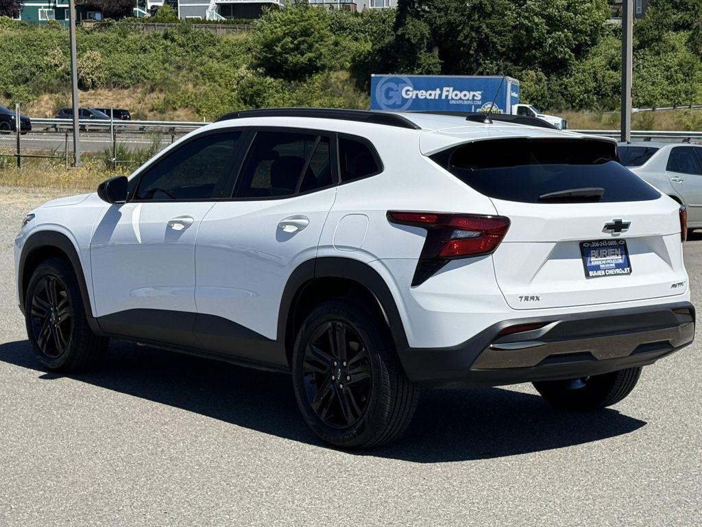 new 2026 Chevrolet TrailBlazer car, priced at $27,295