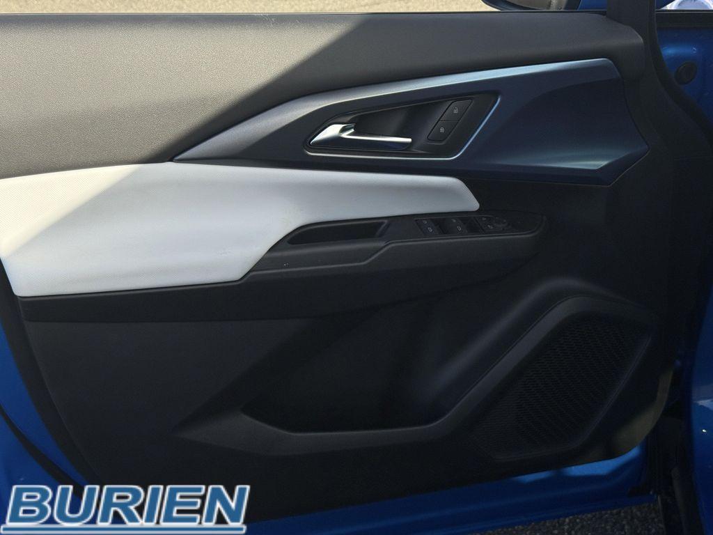 new 2026 Chevrolet Equinox EV car, priced at $37,295