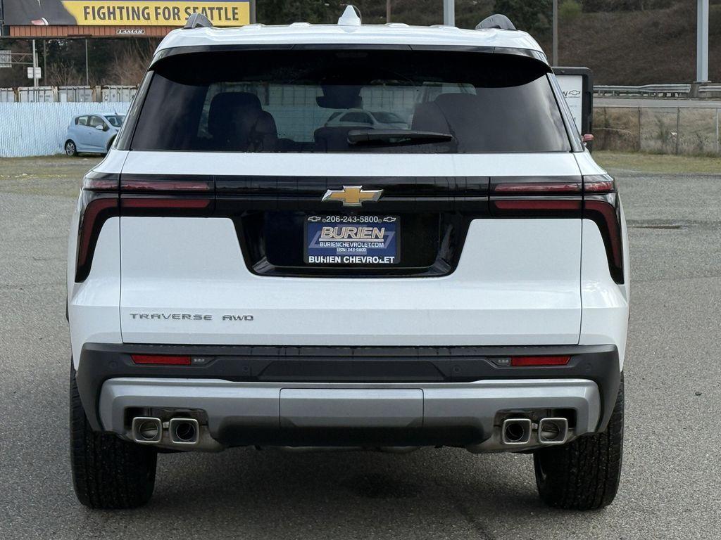 new 2026 Chevrolet Traverse car, priced at $48,520