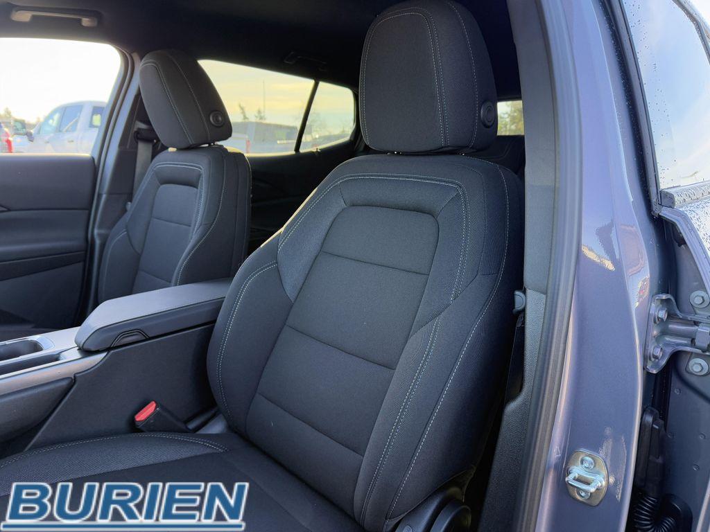 new 2026 Chevrolet Equinox EV car, priced at $26,245