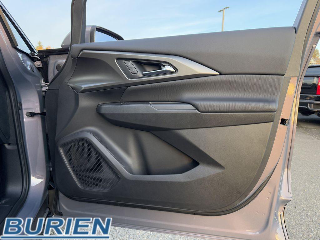 new 2026 Chevrolet Equinox EV car, priced at $26,245