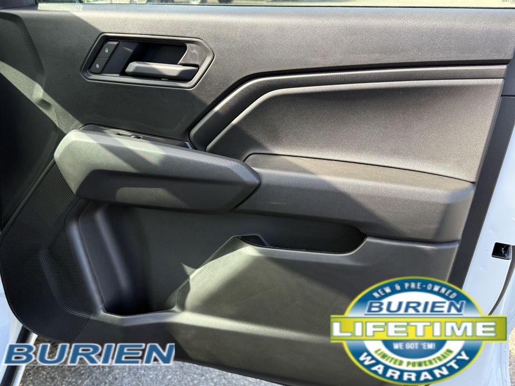 new 2025 Chevrolet Colorado car, priced at $40,624