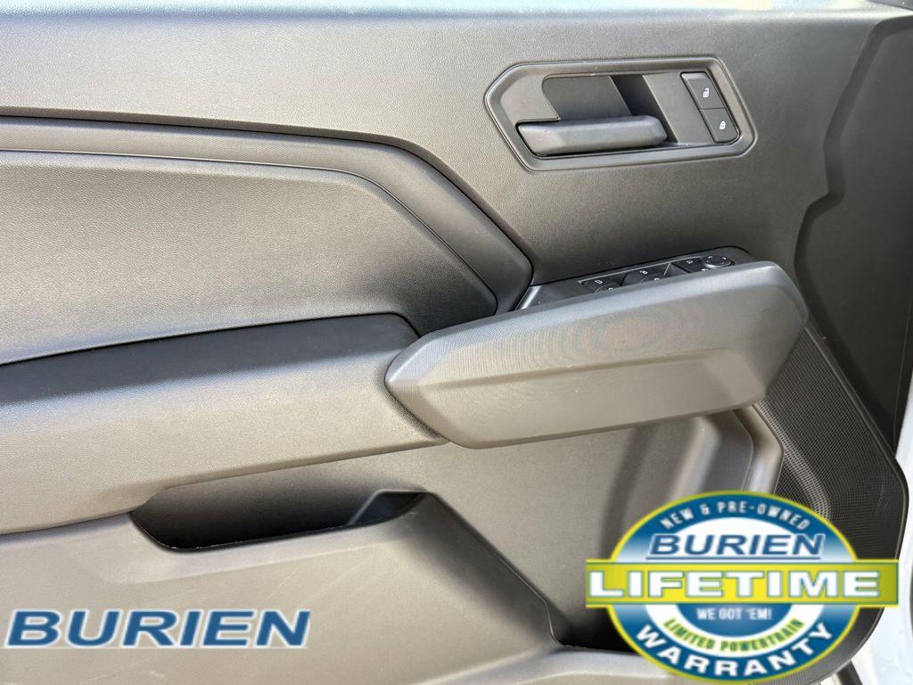 new 2025 Chevrolet Colorado car, priced at $40,624