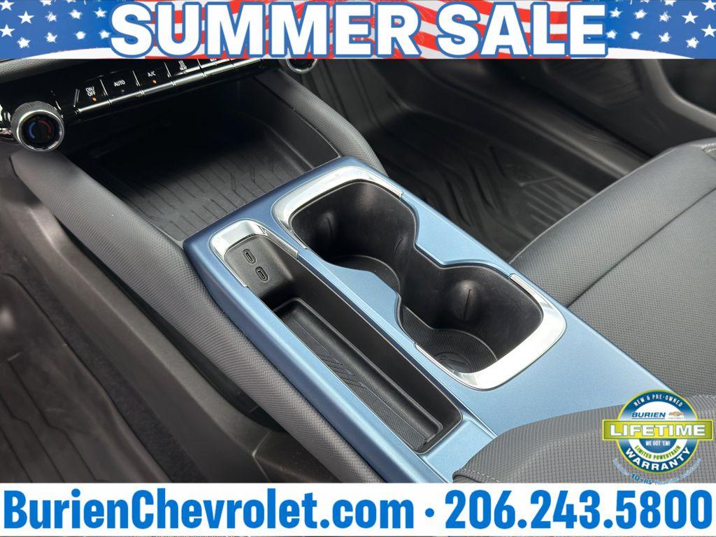 used 2024 Chevrolet Equinox EV car, priced at $30,045